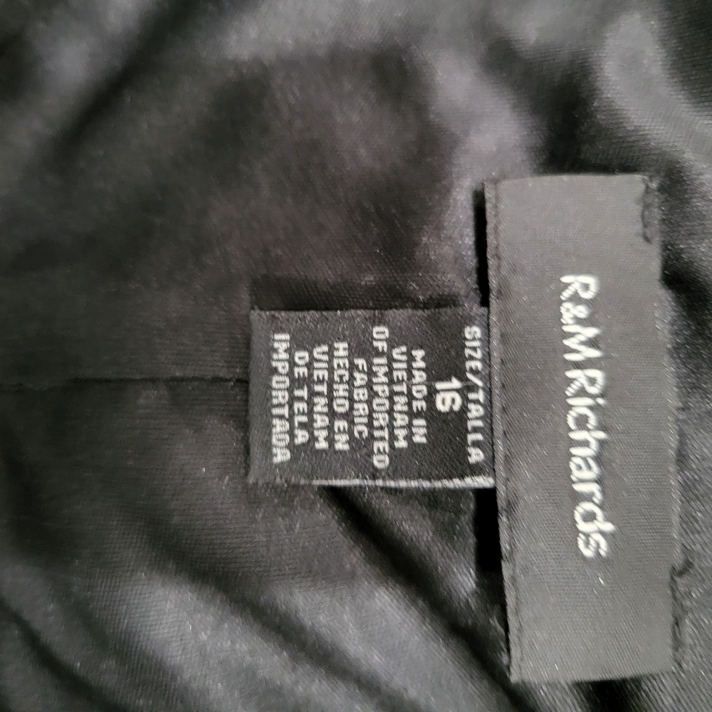 R&M Richard, black, special occasion, sleeveless, has some sequence sz16,stretch - Picture 8 of 9